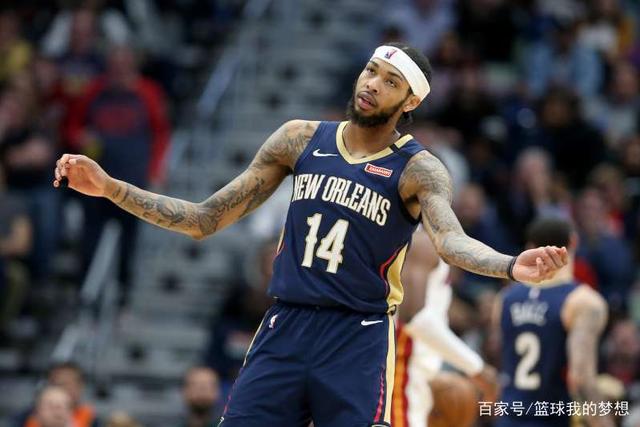 休斯敦公开赛伍德兰德领先窦泽成T8 李昊桐遭淘汰