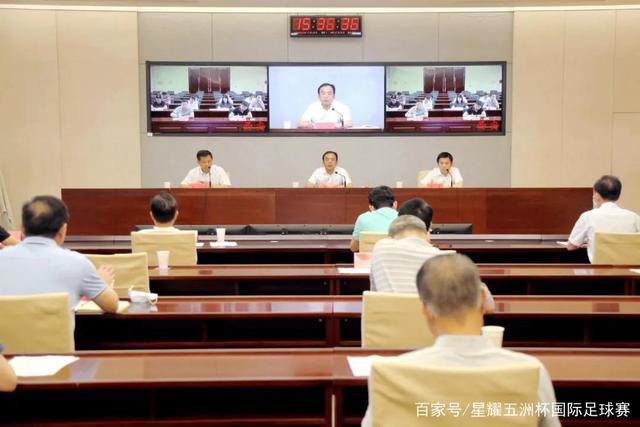 李帅炮轰前申花助教 直言他向队员借钱至今不还